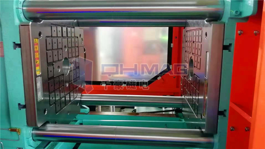 小噸位注塑機(jī)有必要安裝磁力模板嗎？