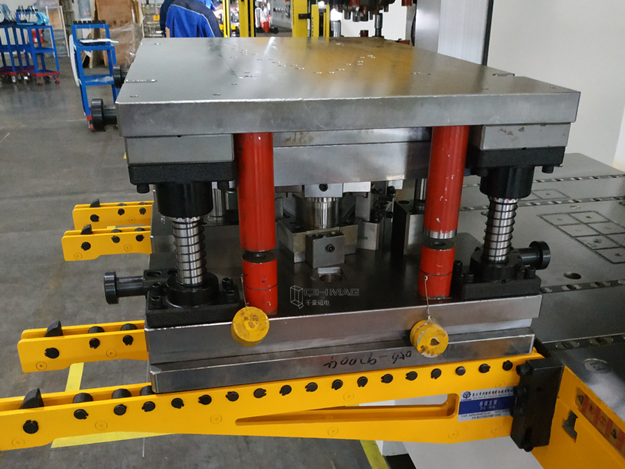 沖壓機快速換模系統(tǒng)