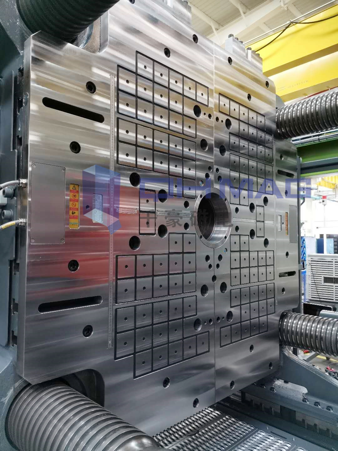 電永磁吸盤,注塑機(jī)快速換模,電永磁起重器