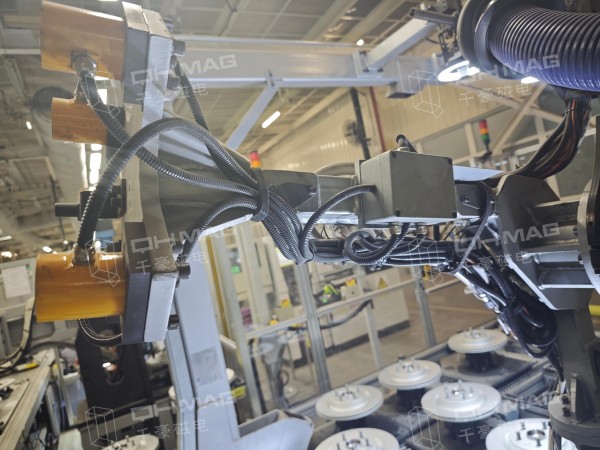 電永磁吸盤,注塑機(jī)快速換模,電永磁起重器